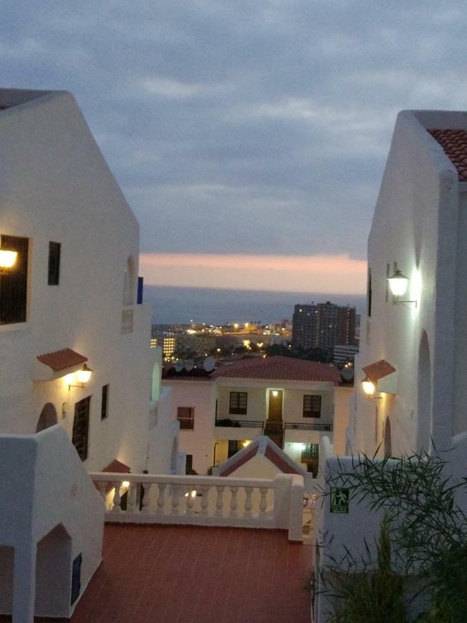 Los Cristianos Studio, Modern, Spacious, Pool,Wifi Arona  Eksteriør billede